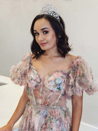 Sydney | Vestido de fiesta de tul floral con hombros descubiertos y corte en A