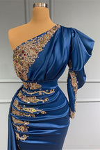 Regal Sapphire – Langes Ballkleid im Meerjungfrauen-Stil mit einer Schulter und Perlen