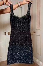 Schwarze Pailletten mit Spaghettiträgern, kurzes Ballkleid
