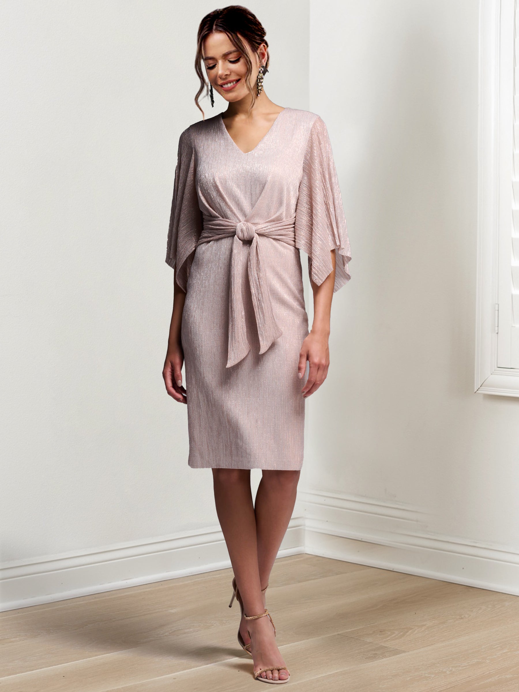 Vestidos para madre de la novia con escote en V, largo hasta la rodilla y corte tubo/columna