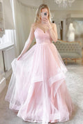 Erin | Vestido de fiesta largo de tul rosa con corte A y escote en V rosa
