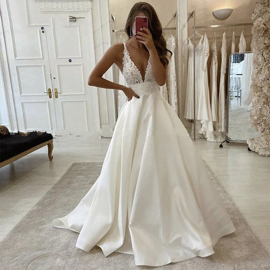 White Satin A Line Bridal Gowns Sexy Deep V Neck Wedding Dress Boho Vestido De Noiva Simple Appliques Back Less With Pocket-payinti
