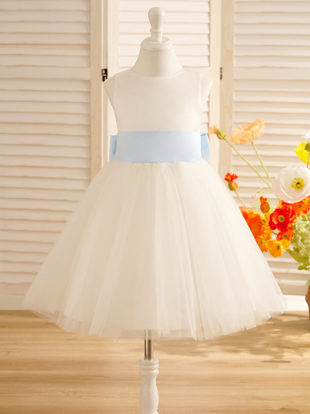 Vestido de niña de las flores de tul satinado hasta la rodilla con corte en A