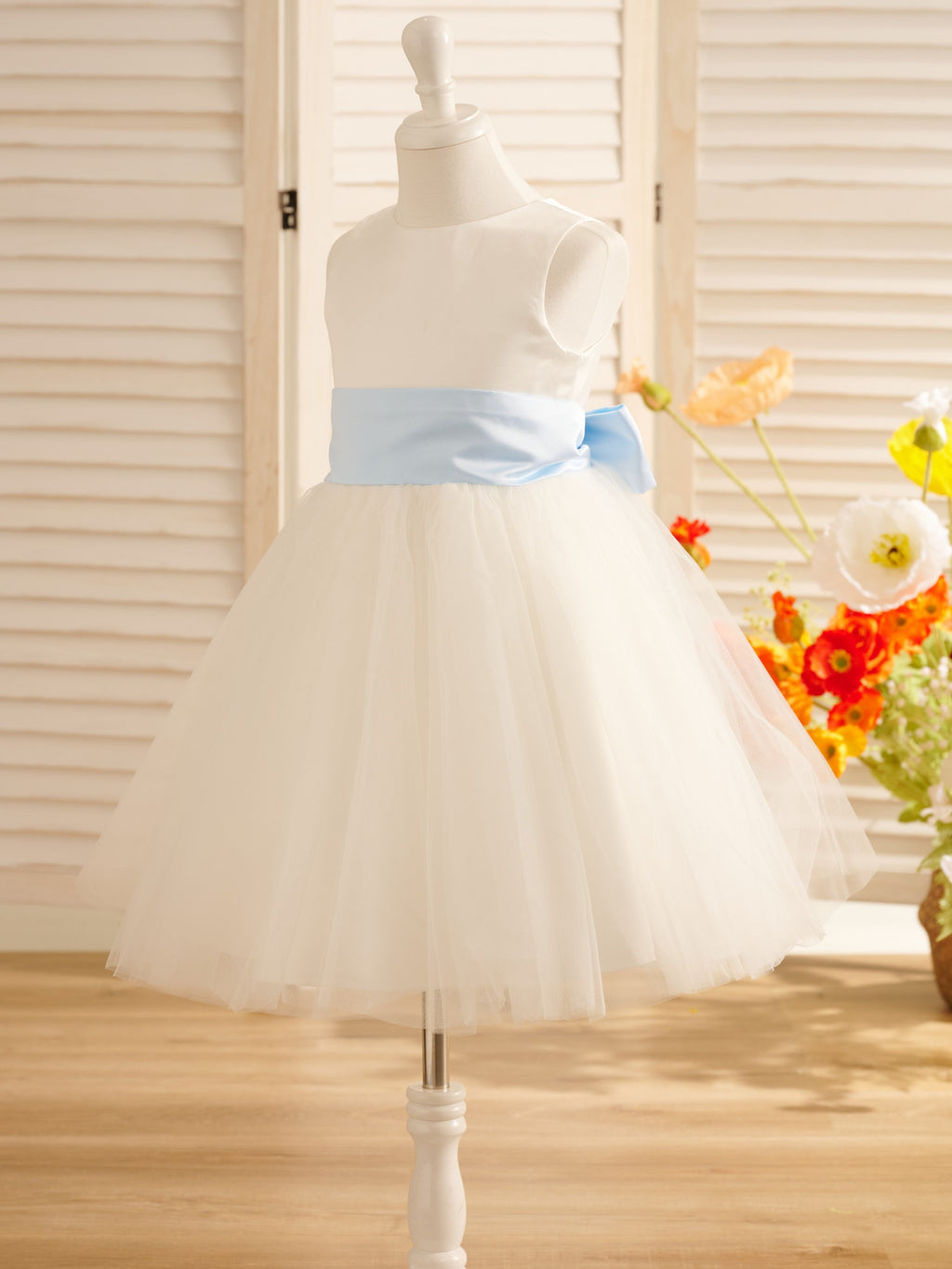 Vestido de niña de las flores de tul satinado hasta la rodilla con corte en A