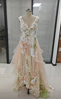 Elegantes Tüll A-Linie V-Ausschnitt Blumenspitze Ballkleid Formelle Abendparty