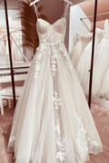 Prinzessin Spitze Brautkleid Braut Robe 2024 Vestido Spaghetti-Trägern Kapelle Zug Champagner Tüll Brautkleid 