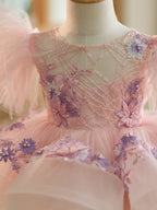 Knielanges Babykleid aus Tüll mit Blumenstickerei und Puffärmeln 