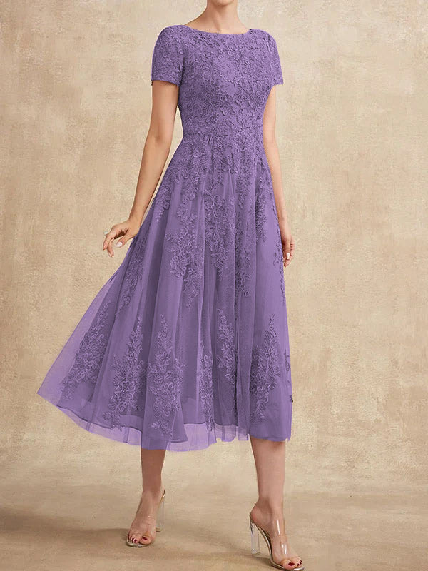 Vestido de madre de la novia de tul con encaje y corte en A, largo hasta la rodilla