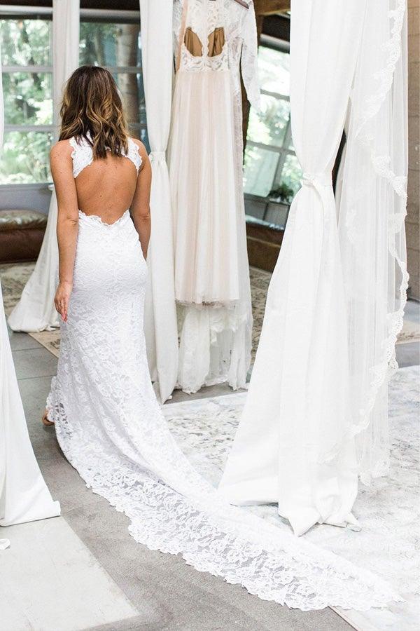Vestido de novia de encaje con escote alto, cola larga y espalda abierta, WD397