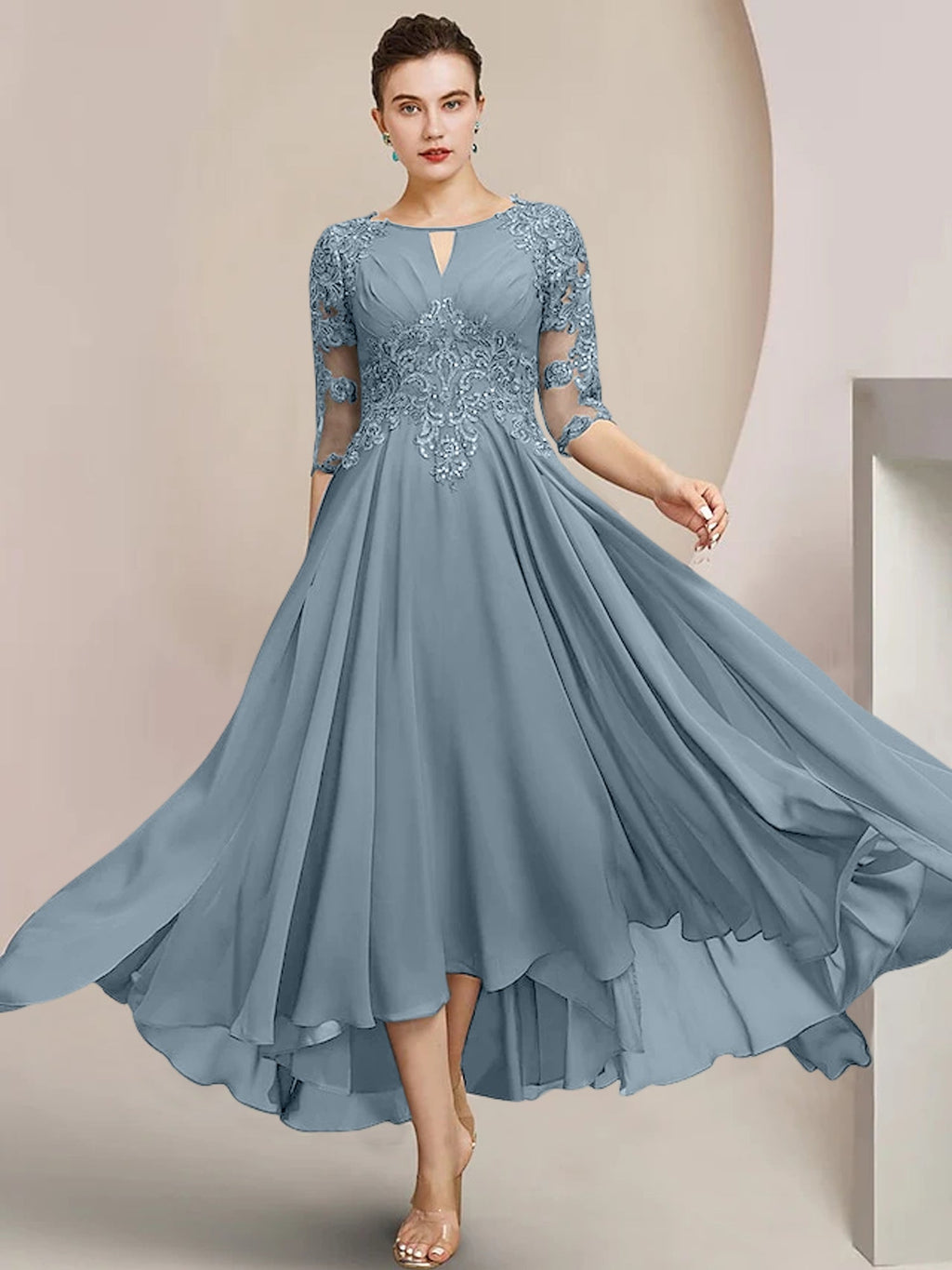 Vestidos de madre de la novia de corte A/princesa con escote redondo y largo hasta la rodilla