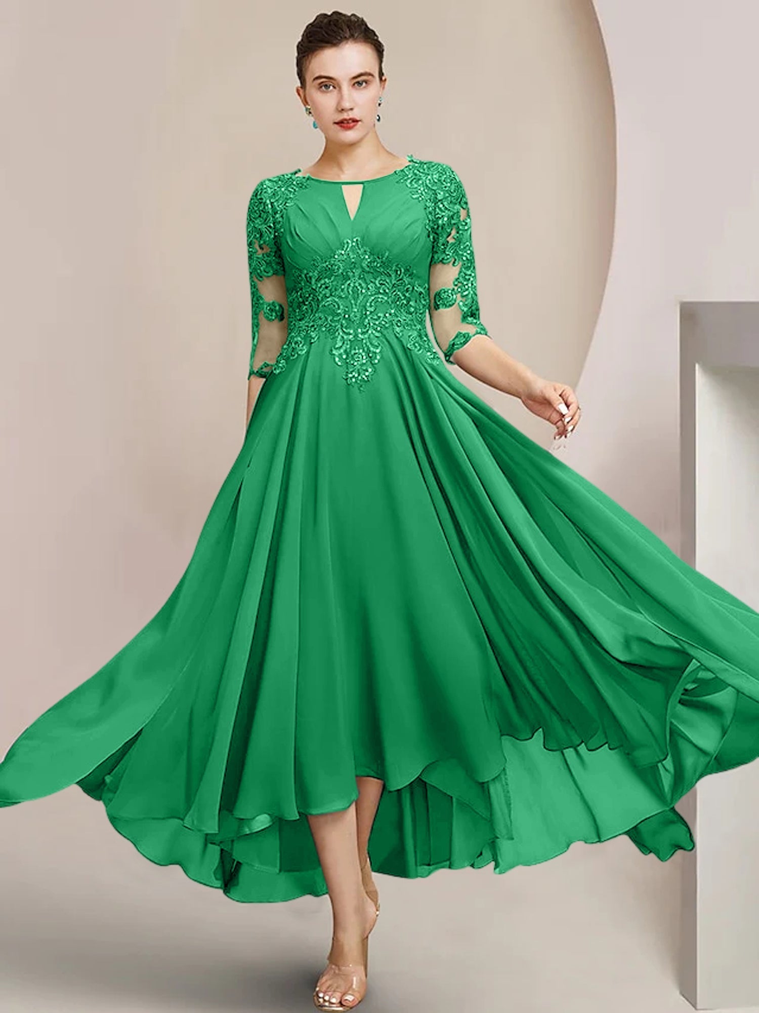 Vestidos de madre de la novia de corte A/princesa con escote redondo y largo hasta la rodilla
