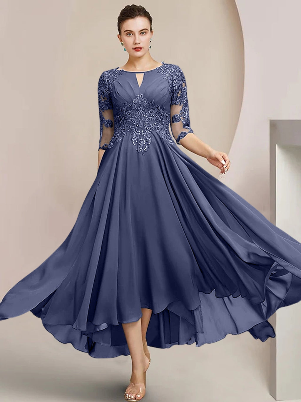 Vestidos de madre de la novia de corte A/princesa con escote redondo y largo hasta la rodilla