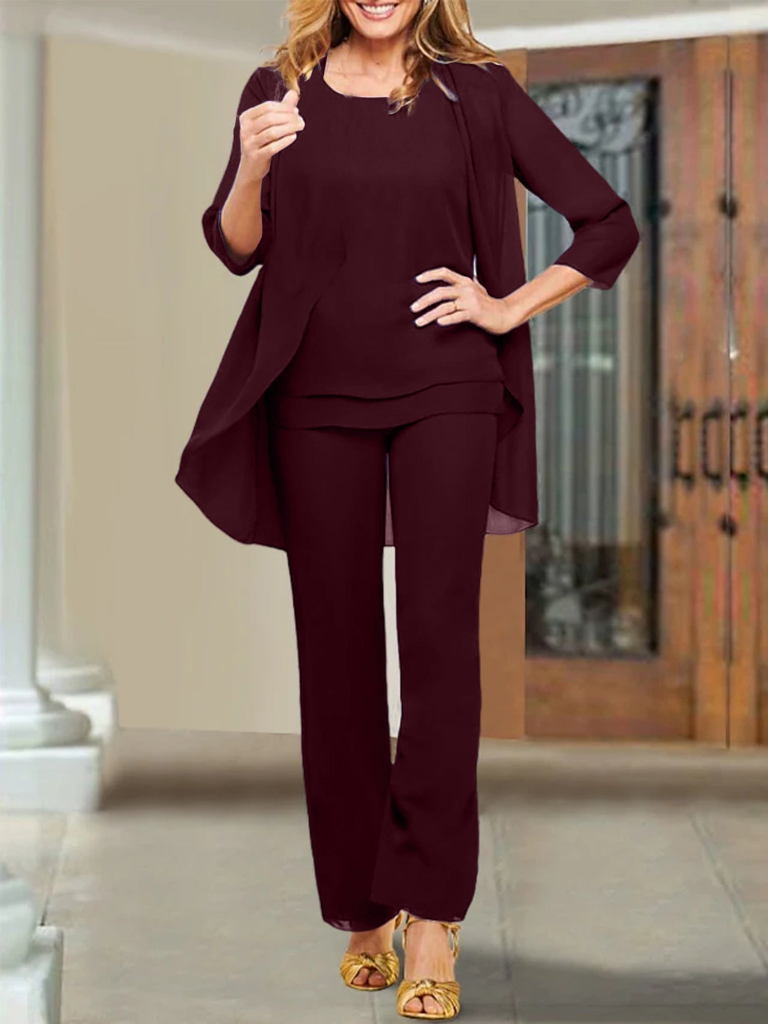 Trajes de pantalón para madre de la novia con escote redondo de gasa