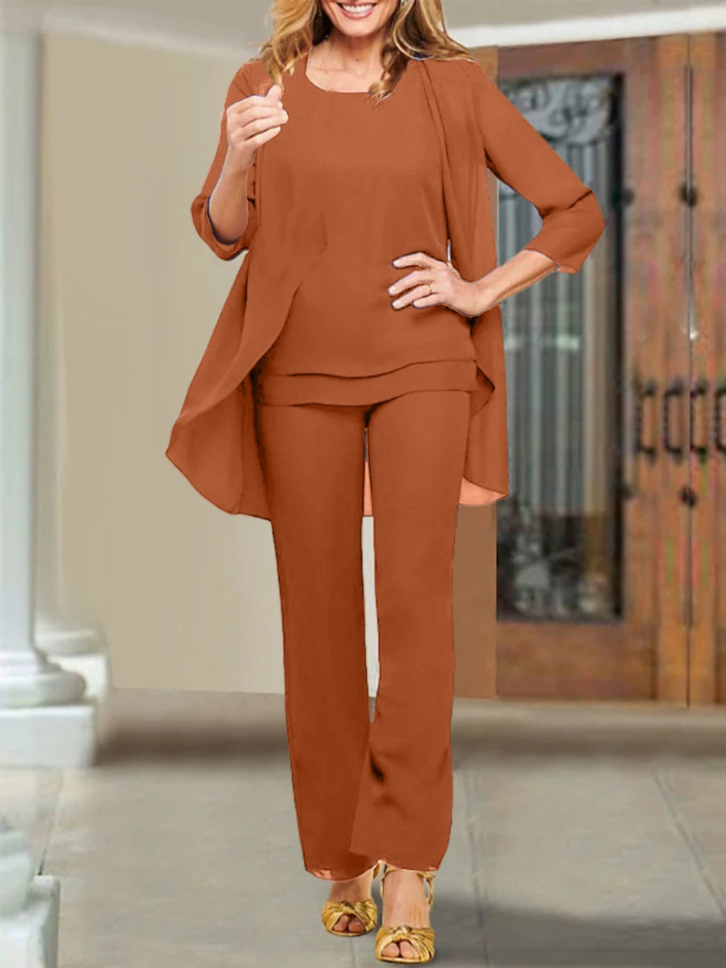 Trajes de pantalón para madre de la novia con escote redondo de gasa