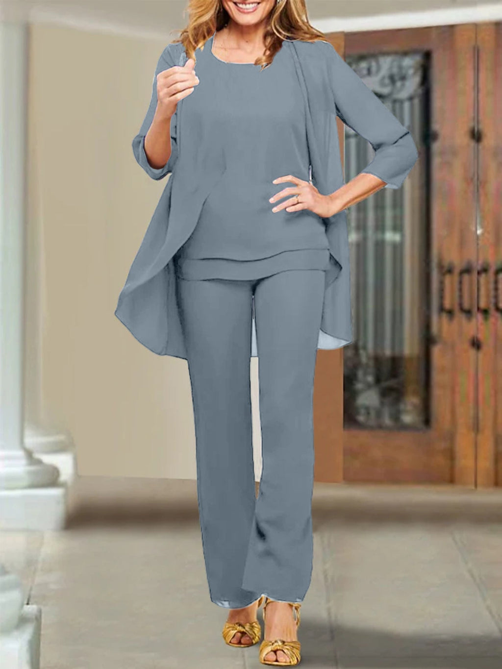 Trajes de pantalón para madre de la novia con escote redondo de gasa