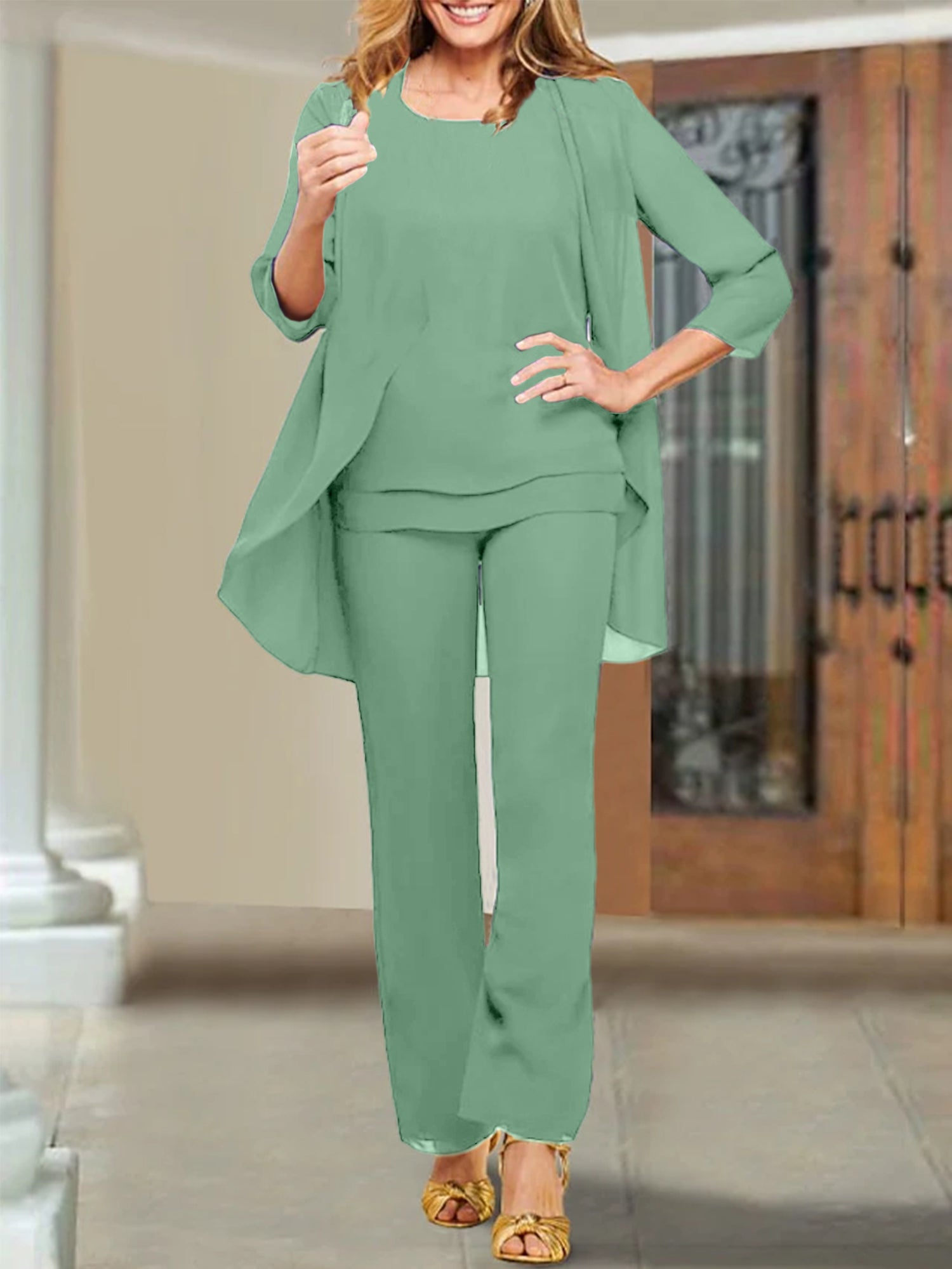 Trajes de pantalón para madre de la novia con escote redondo de gasa