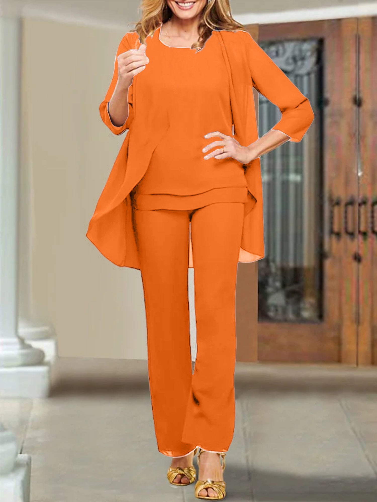 Trajes de pantalón para madre de la novia con escote redondo de gasa