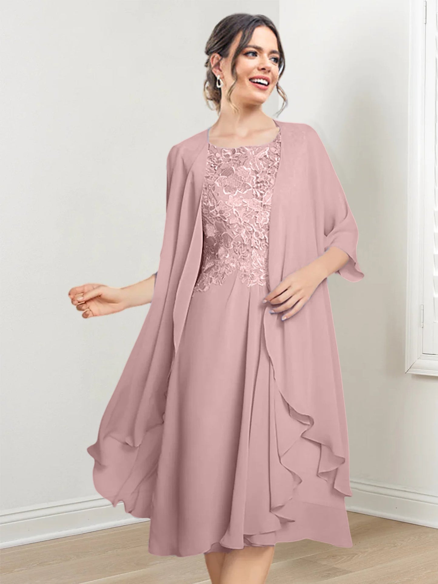 Vestidos de madre de la novia de corte A/princesa con escote redondo y largo hasta la rodilla
