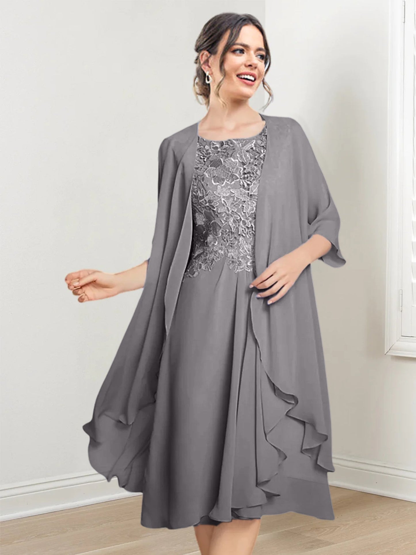 Vestidos de madre de la novia de corte A/princesa con escote redondo y largo hasta la rodilla