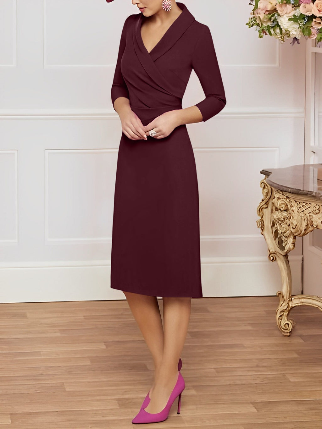 Vestidos para madre de la novia con escote en V, largo hasta la rodilla y corte tubo/columna