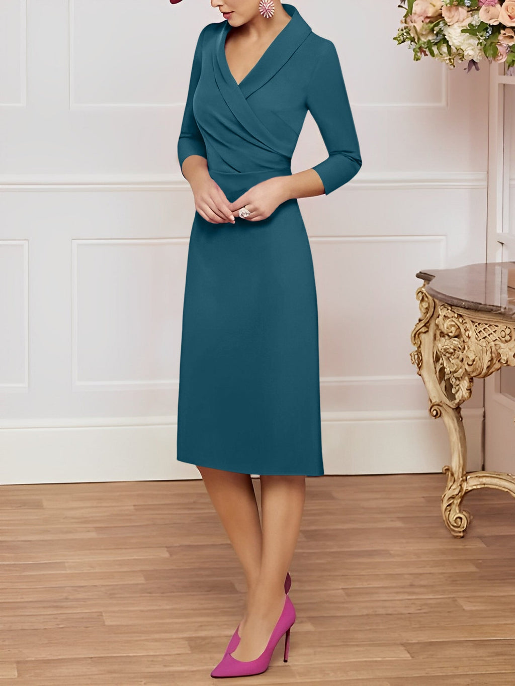 Vestidos para madre de la novia con escote en V, largo hasta la rodilla y corte tubo/columna