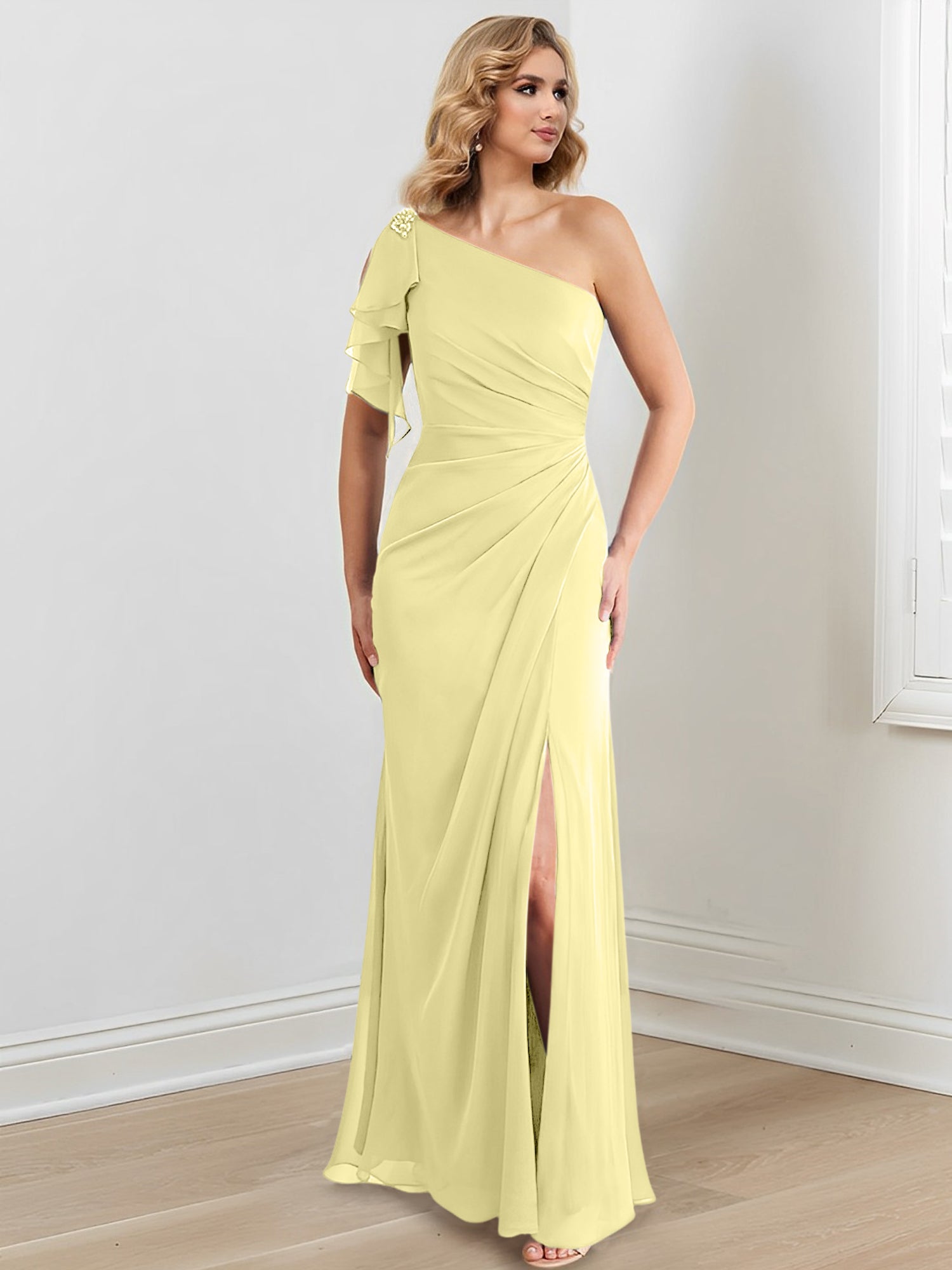 Vestidos para madre de la novia con corte tubo/columna, un hombro al aire y largo hasta el suelo