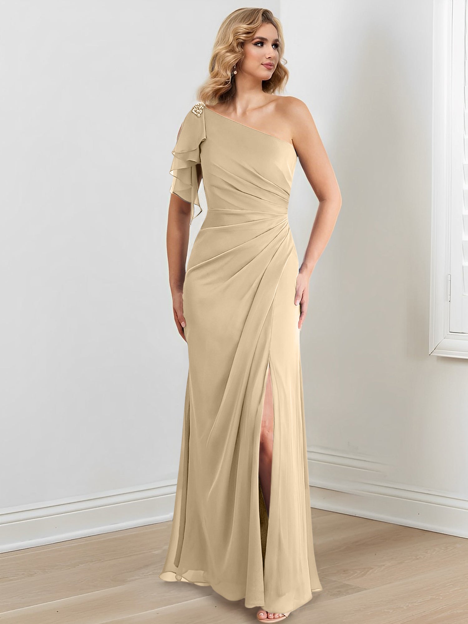 Vestidos para madre de la novia con corte tubo/columna, un hombro al aire y largo hasta el suelo