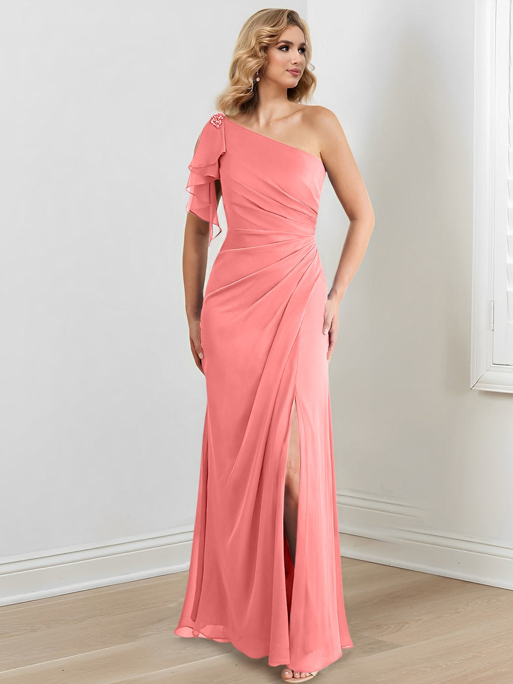 Vestidos para madre de la novia con corte tubo/columna, un hombro al aire y largo hasta el suelo