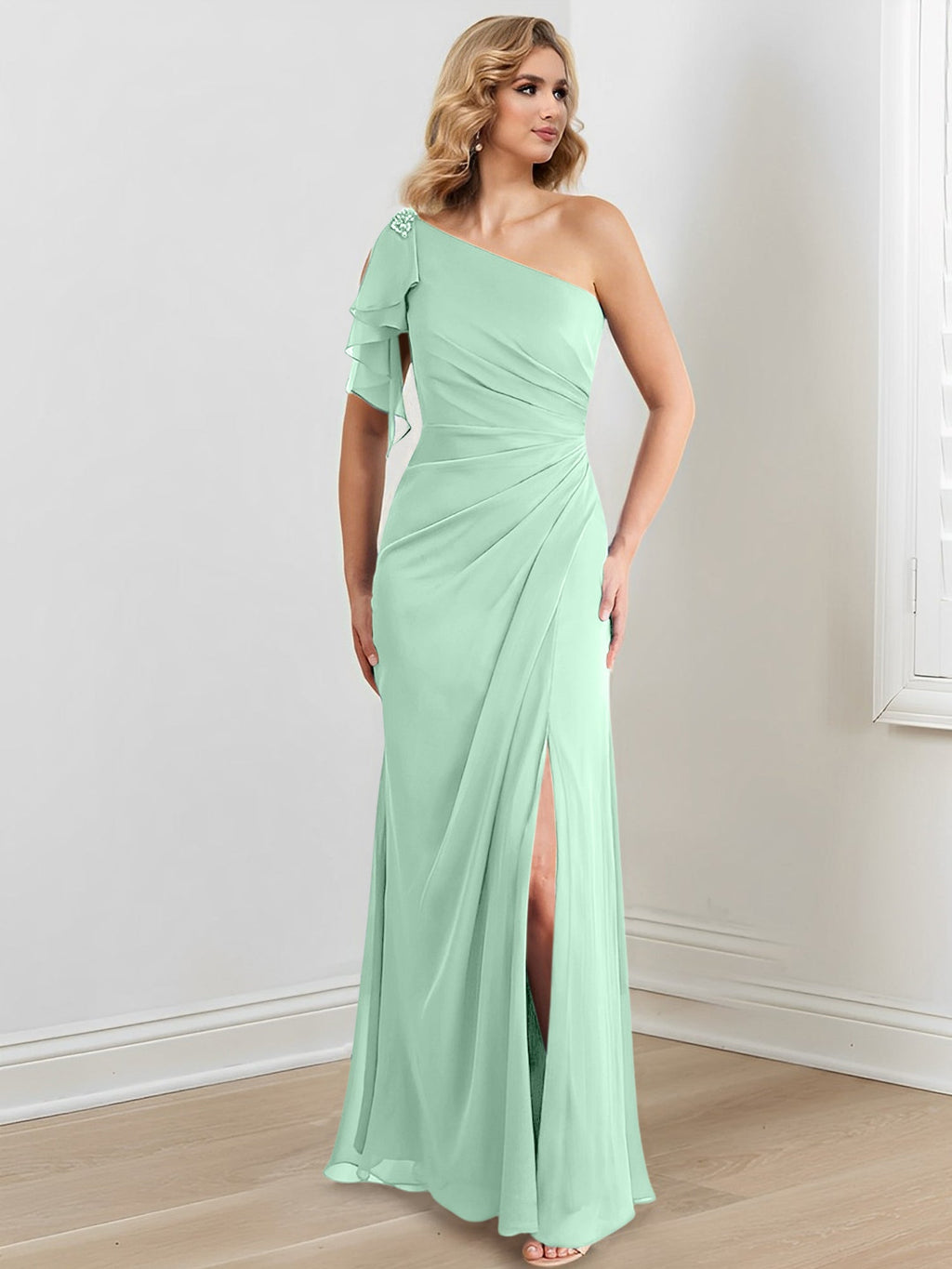 Vestidos para madre de la novia con corte tubo/columna, un hombro al aire y largo hasta el suelo