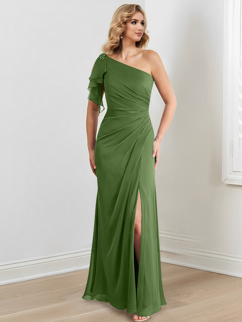 Vestidos para madre de la novia con corte tubo/columna, un hombro al aire y largo hasta el suelo