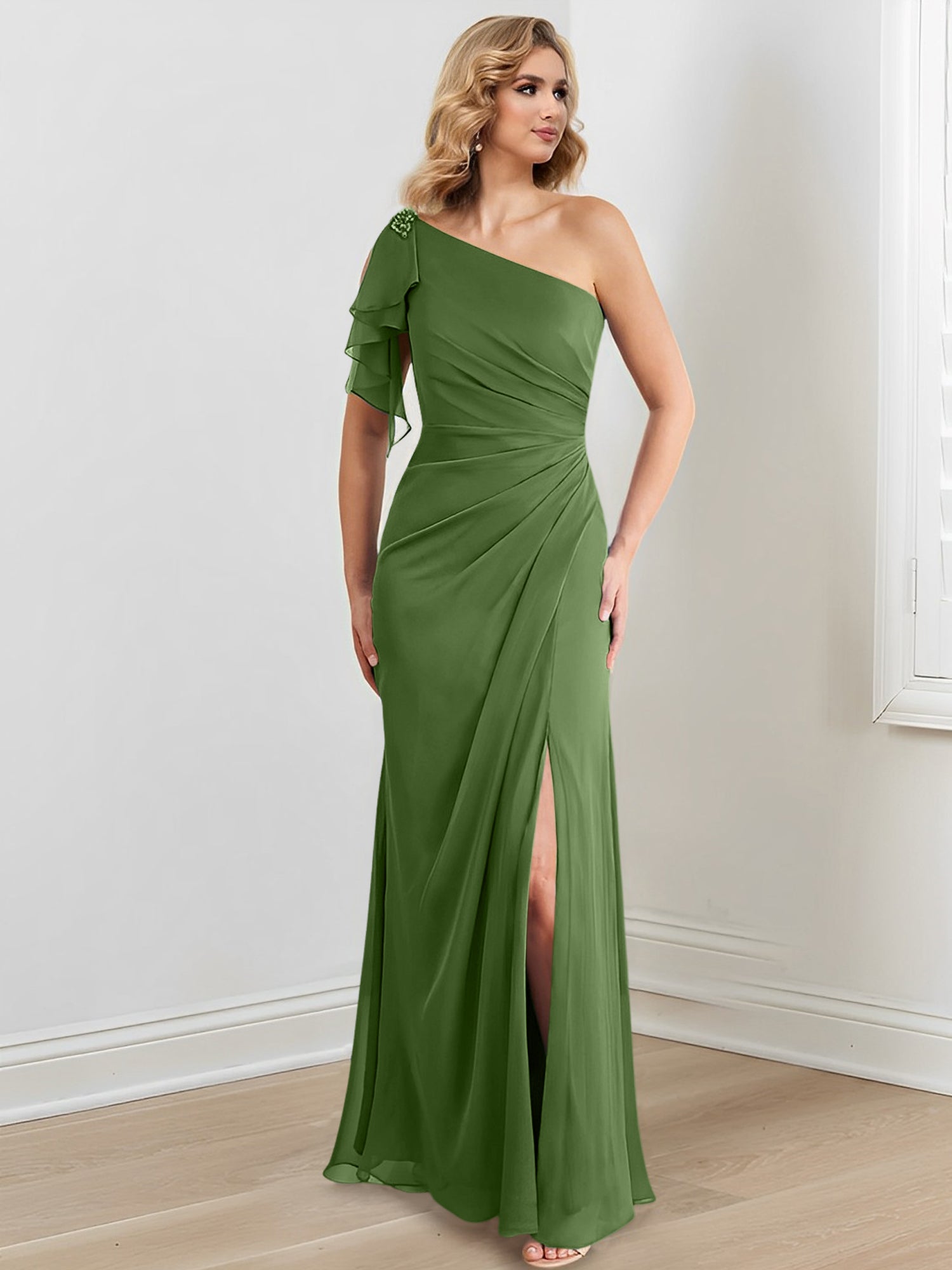 Vestidos para madre de la novia con corte tubo/columna, un hombro al aire y largo hasta el suelo