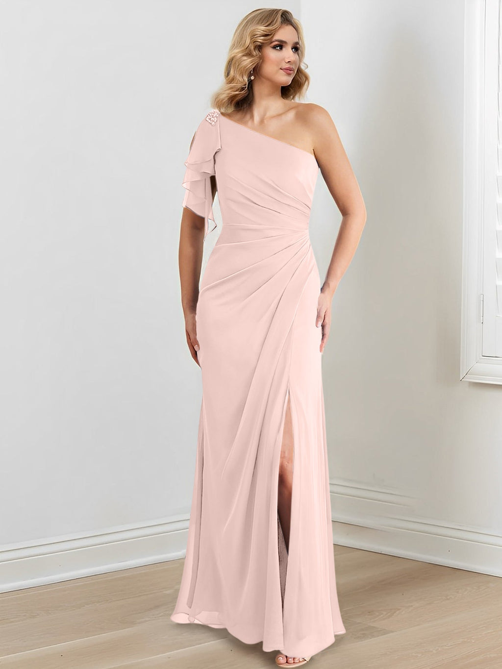 Vestidos para madre de la novia con corte tubo/columna, un hombro al aire y largo hasta el suelo