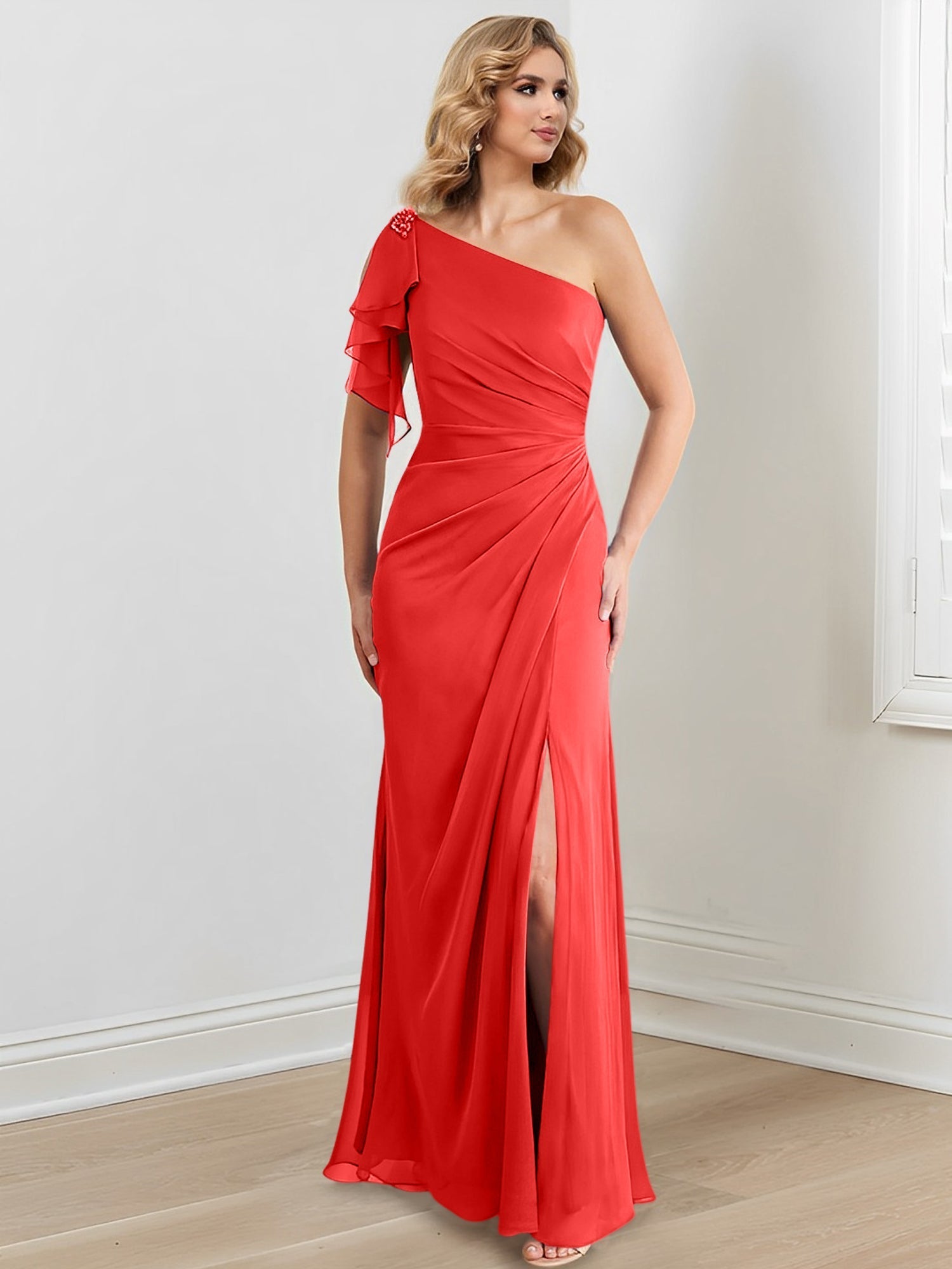 Vestidos para madre de la novia con corte tubo/columna, un hombro al aire y largo hasta el suelo