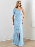 Vestidos para madre de la novia con corte tubo/columna, un hombro al aire y largo hasta el suelo