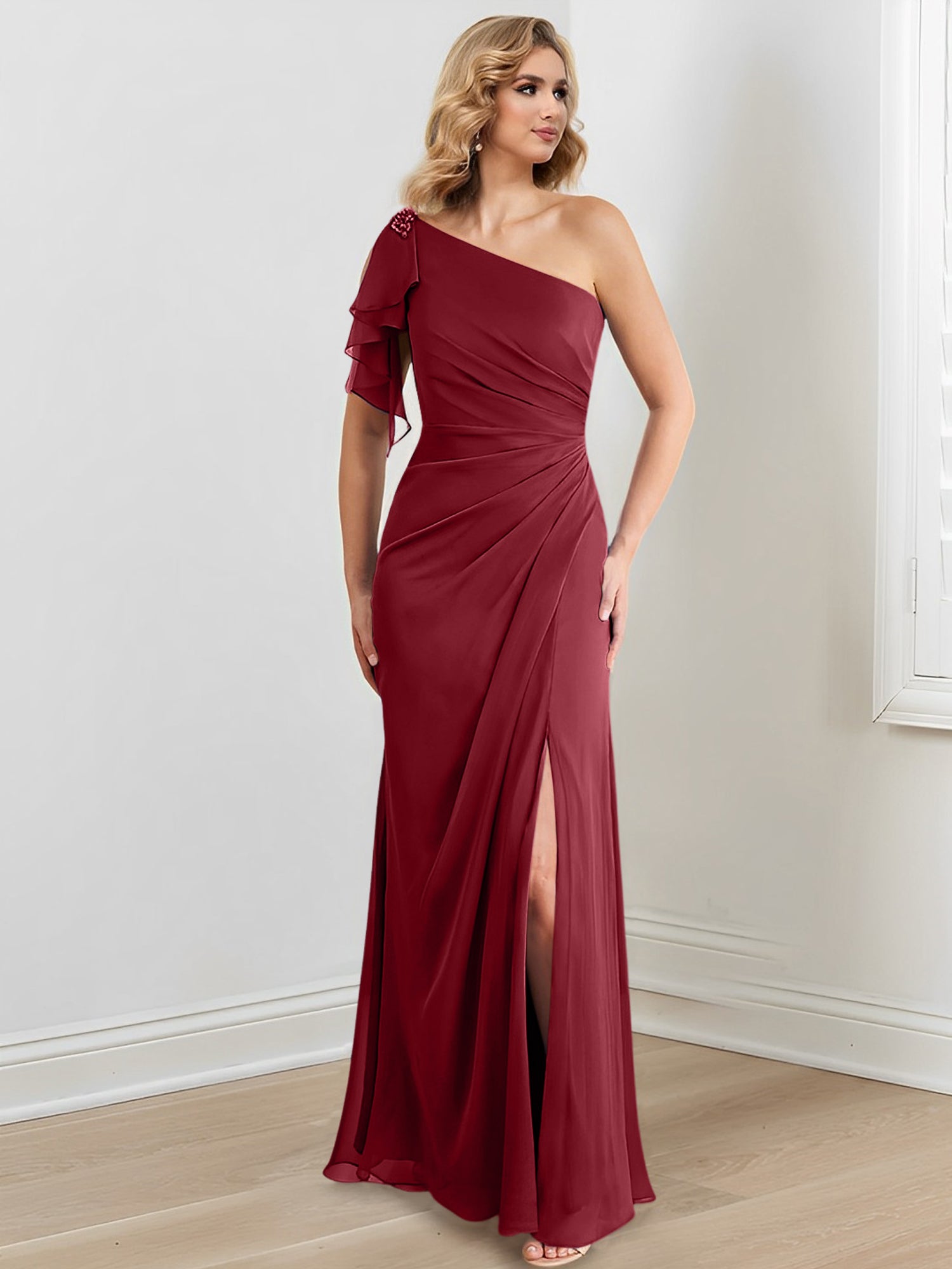 Vestidos para madre de la novia con corte tubo/columna, un hombro al aire y largo hasta el suelo