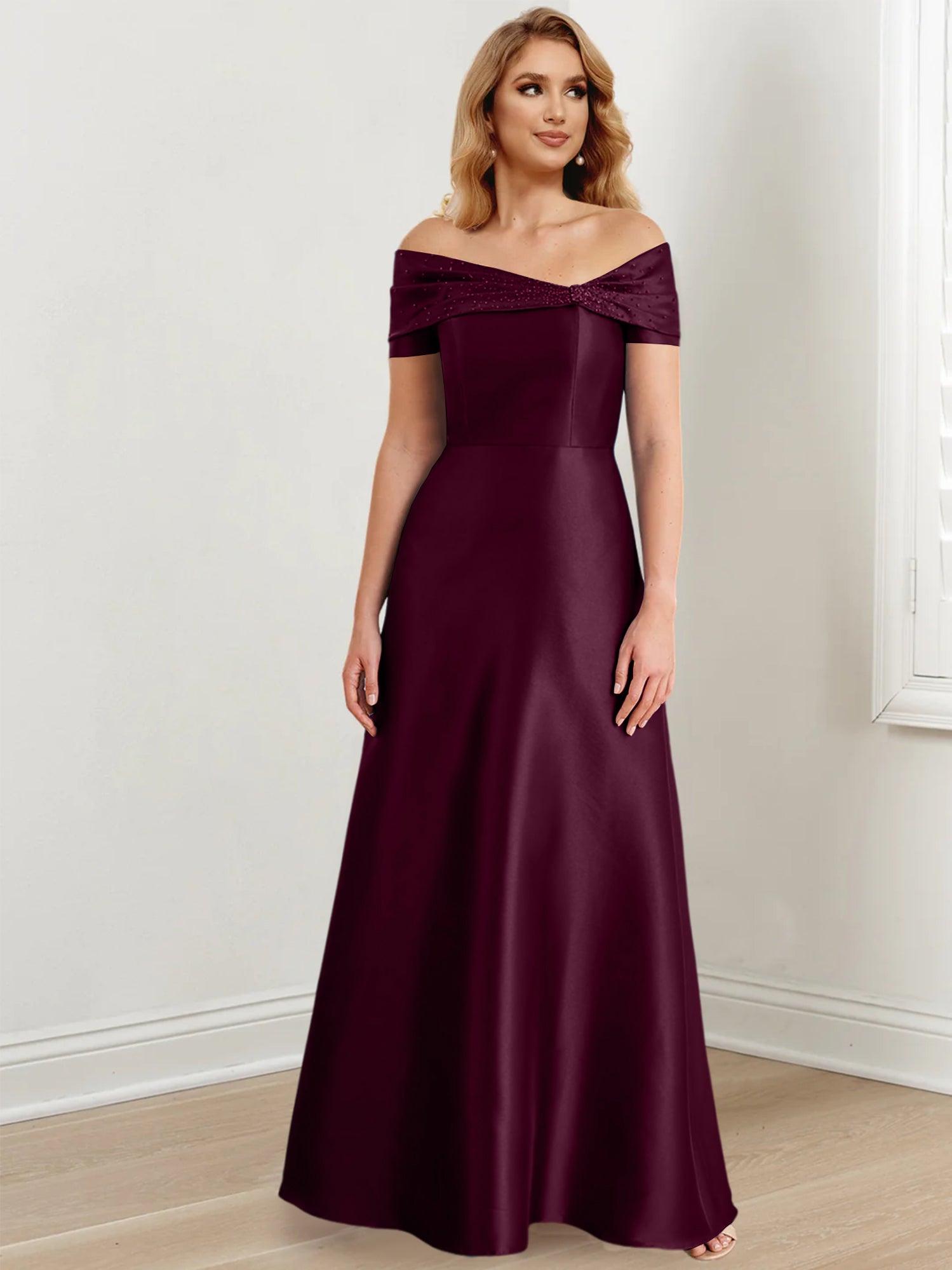 Vestidos de madre de la novia de corte A/princesa, hombros descubiertos y largo hasta el suelo