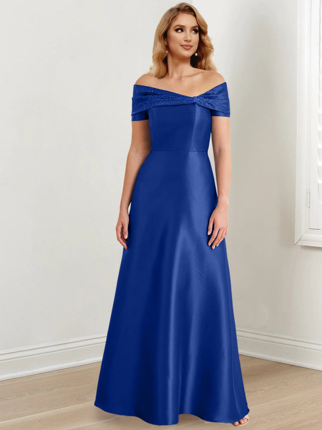 Vestidos de madre de la novia de corte A/princesa, hombros descubiertos y largo hasta el suelo