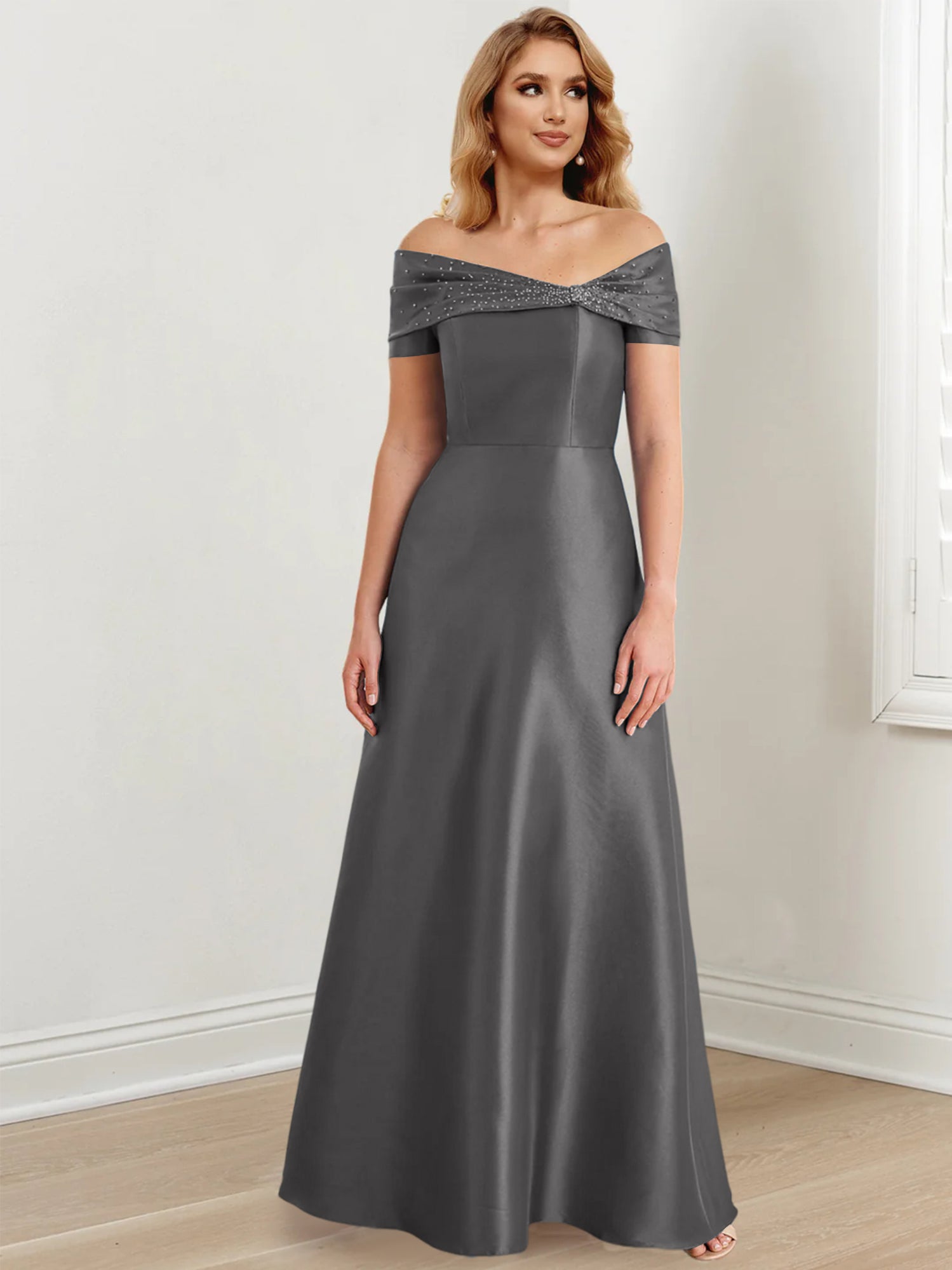 Vestidos de madre de la novia de corte A/princesa, hombros descubiertos y largo hasta el suelo