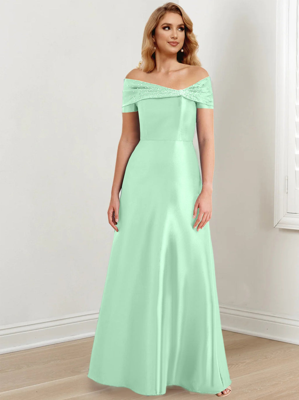 Vestidos de madre de la novia de corte A/princesa, hombros descubiertos y largo hasta el suelo