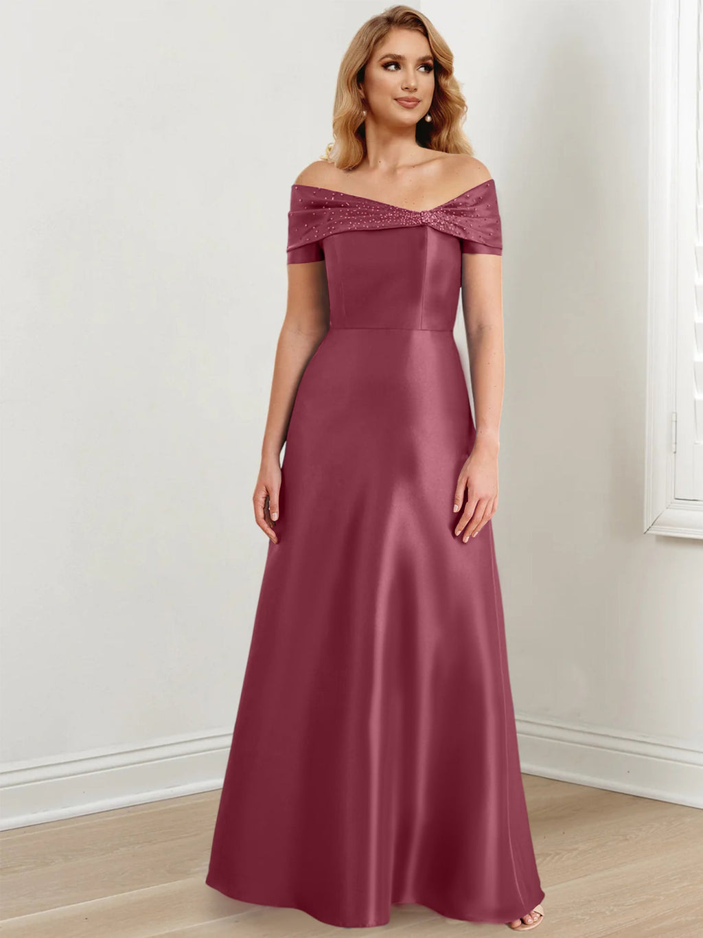 Vestidos de madre de la novia de corte A/princesa, hombros descubiertos y largo hasta el suelo