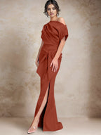 Vestidos de madre de la novia de un solo hombro con corte trompeta/sirena y abertura lateral