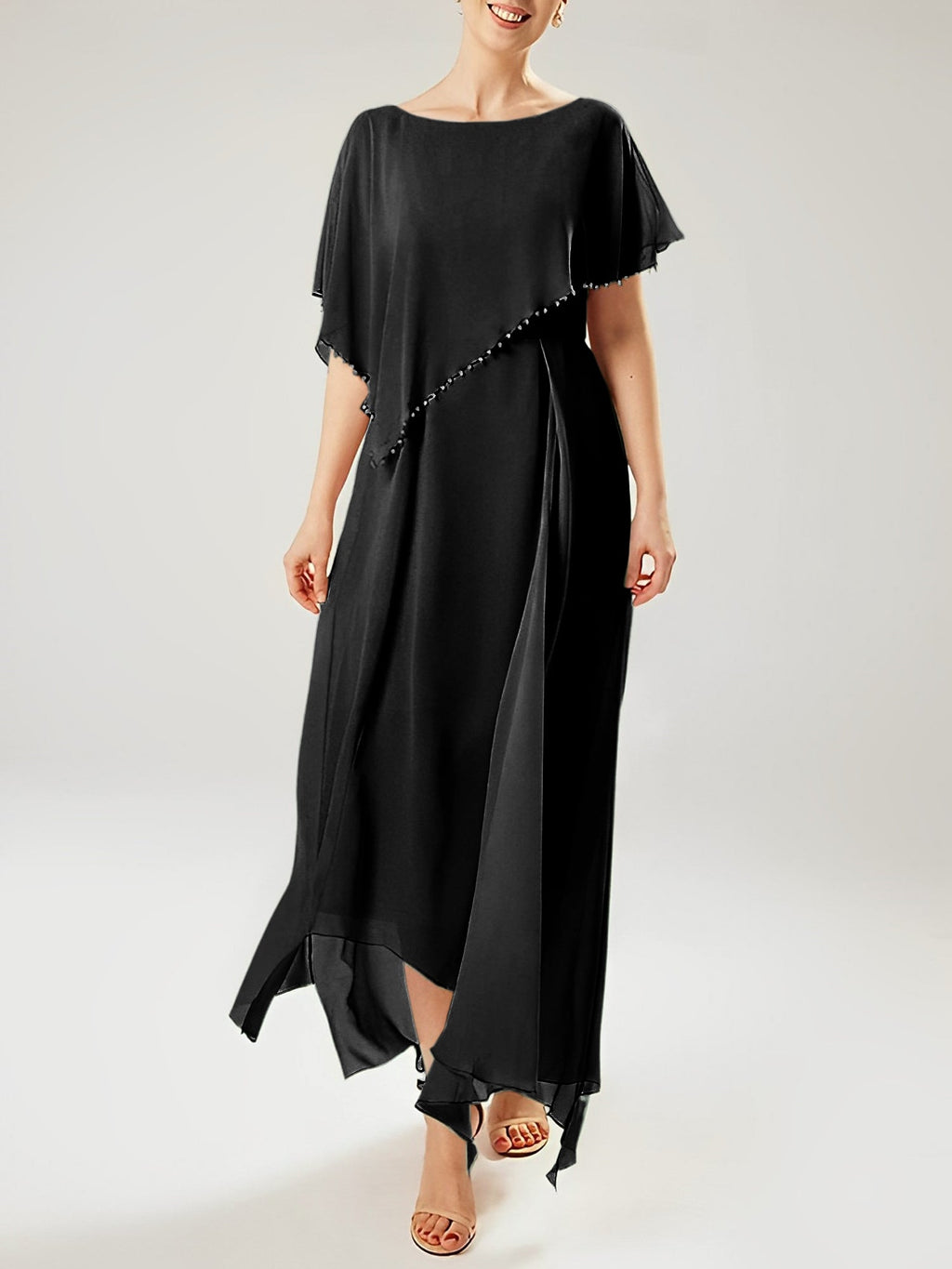 Vestidos de madre de la novia con mangas cortas, corte tubo/columna y borlas