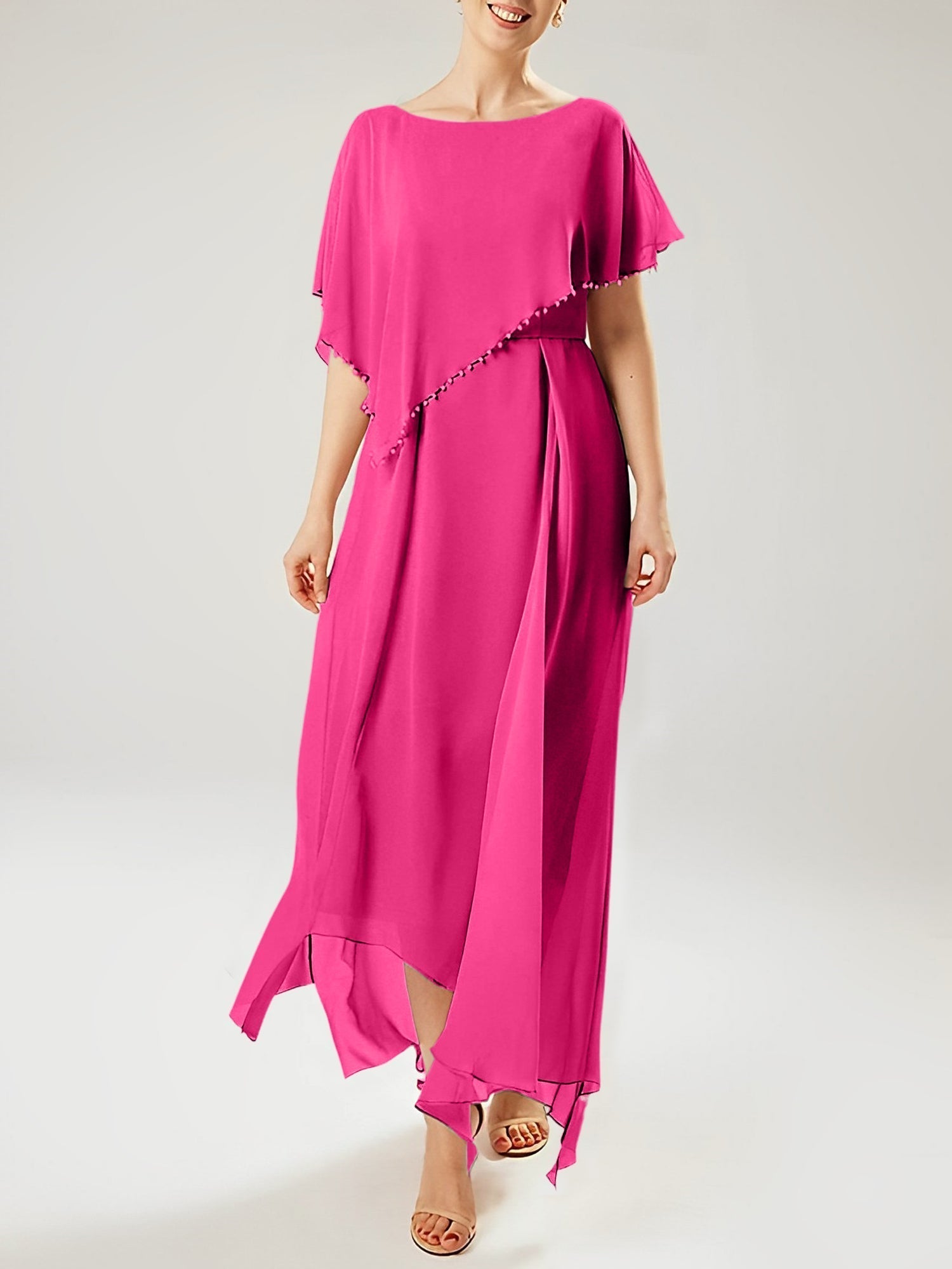 Vestidos de madre de la novia con mangas cortas, corte tubo/columna y borlas