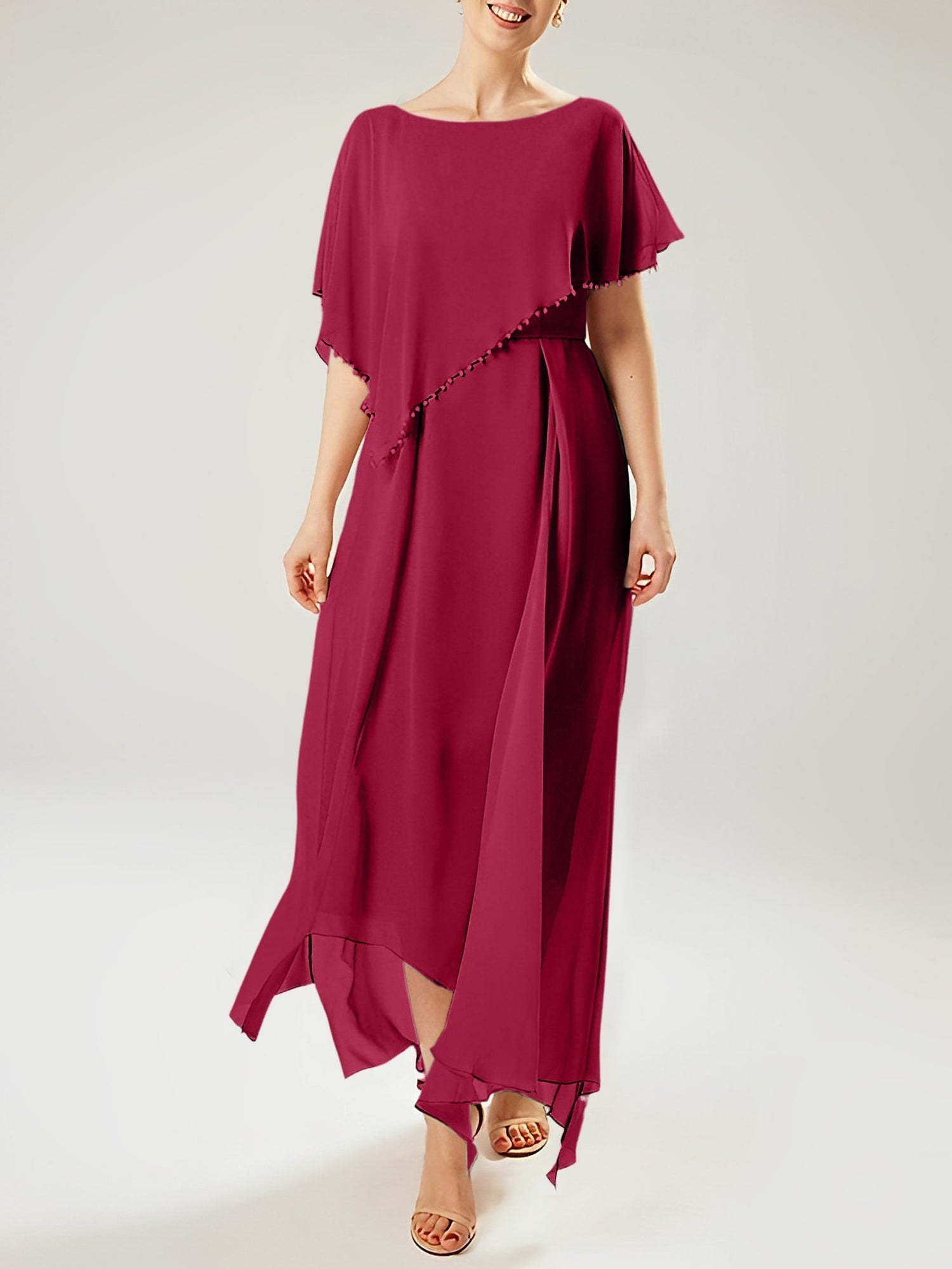 Vestidos de madre de la novia con mangas cortas, corte tubo/columna y borlas