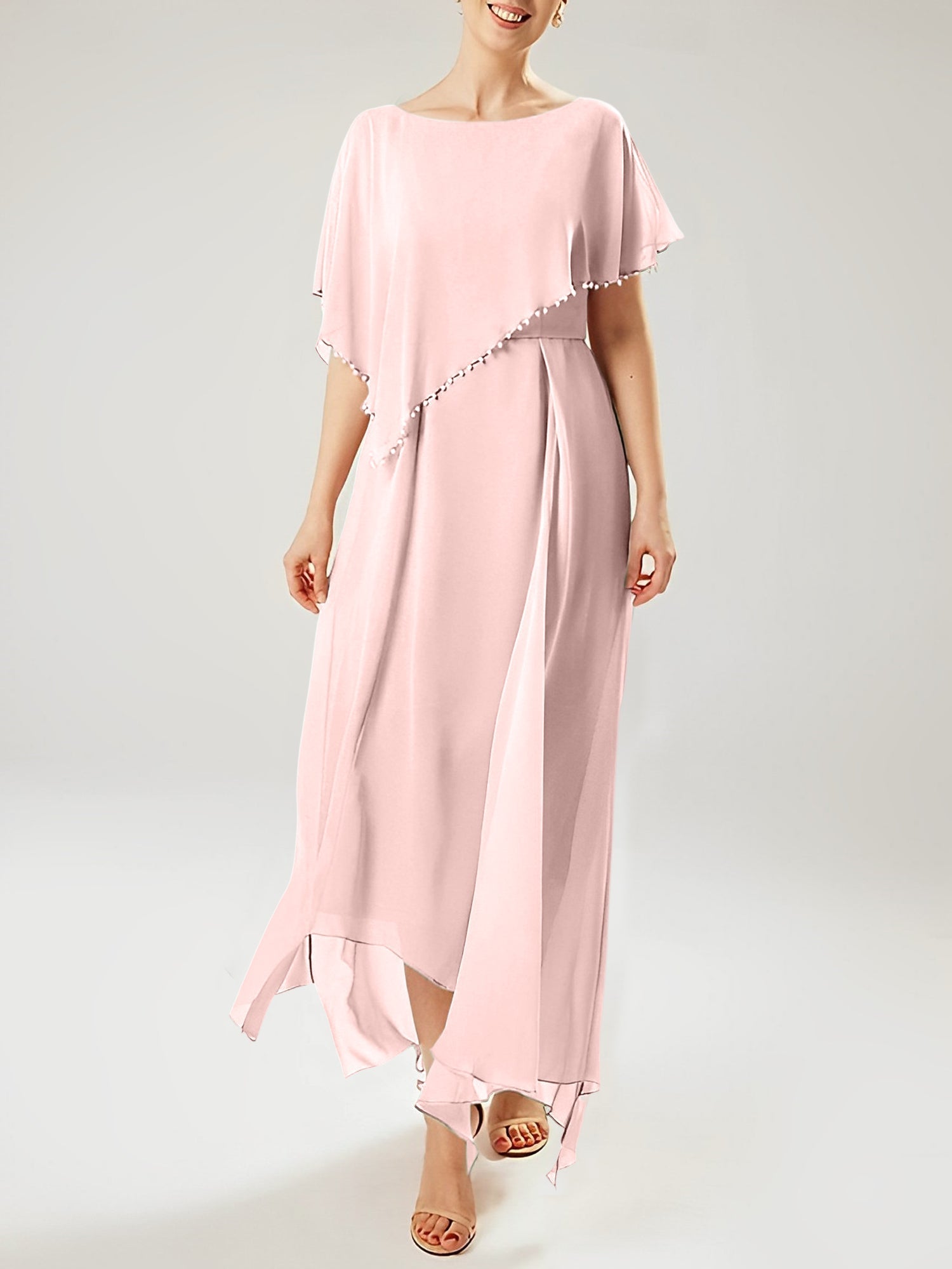 Vestidos de madre de la novia con mangas cortas, corte tubo/columna y borlas