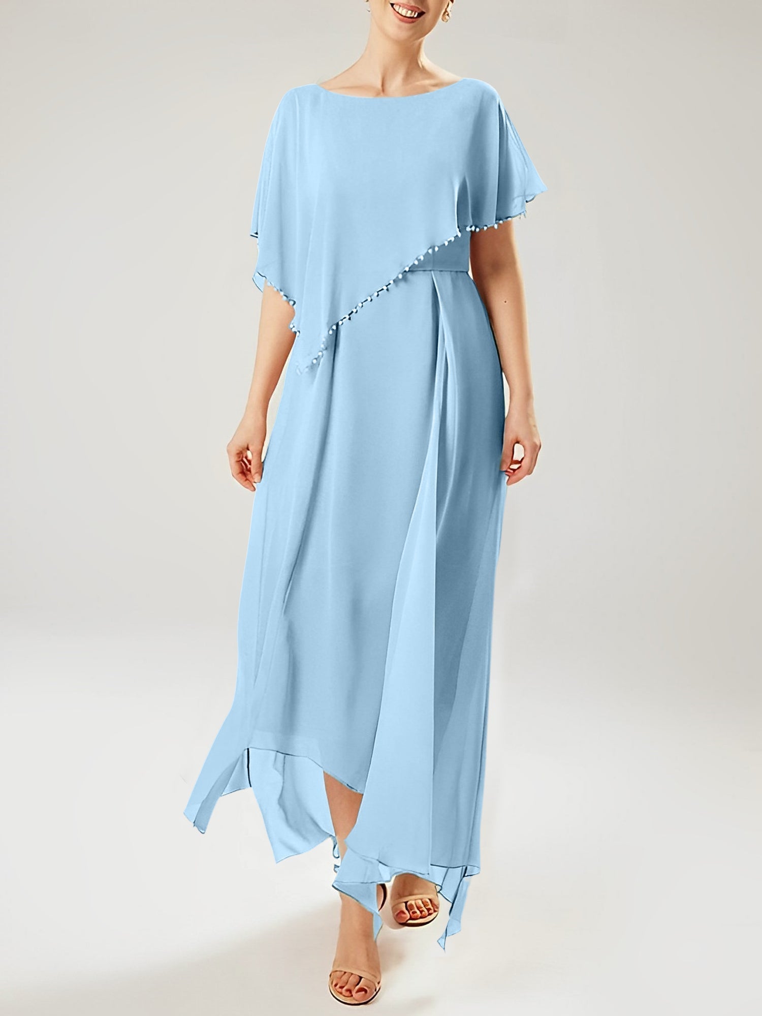 Vestidos de madre de la novia con mangas cortas, corte tubo/columna y borlas