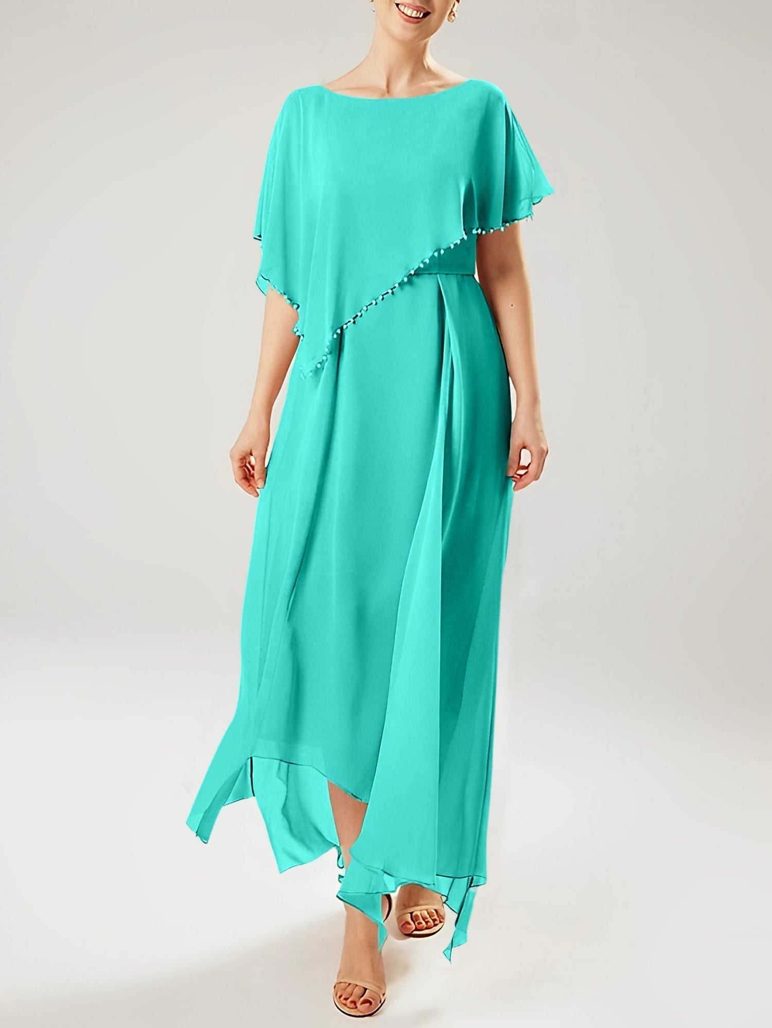 Vestidos de madre de la novia con mangas cortas, corte tubo/columna y borlas