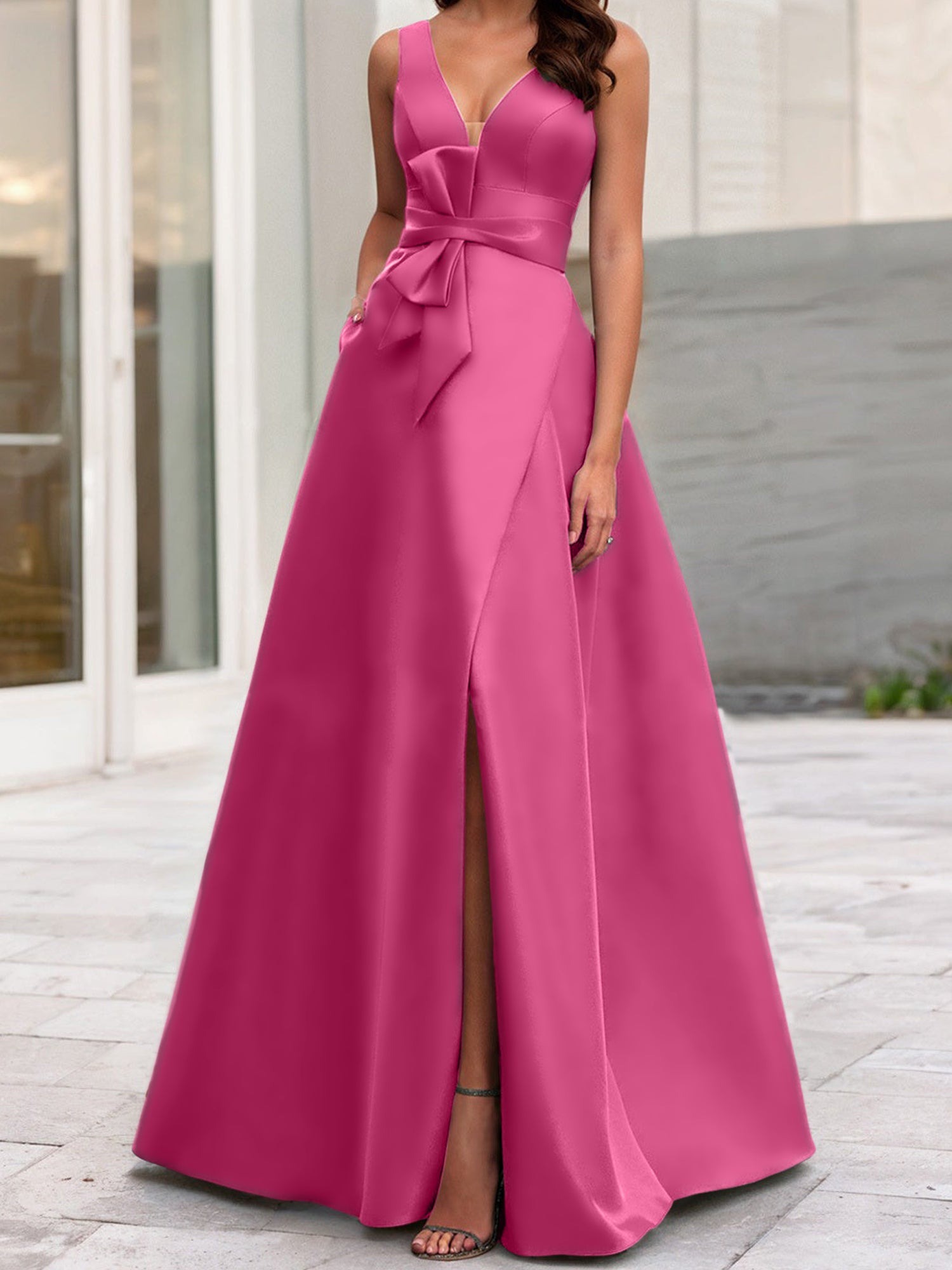 Vestidos de madre de la novia de corte A/princesa, escote en V, sin mangas, con abertura lateral