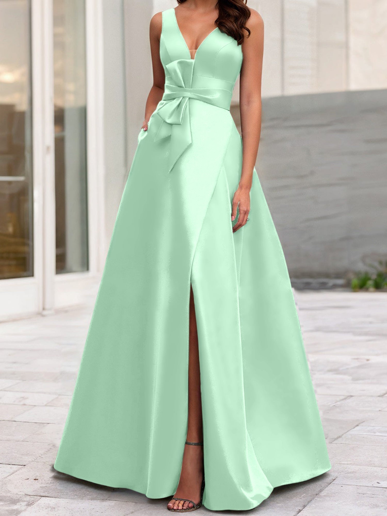 Vestidos de madre de la novia de corte A/princesa, escote en V, sin mangas, con abertura lateral
