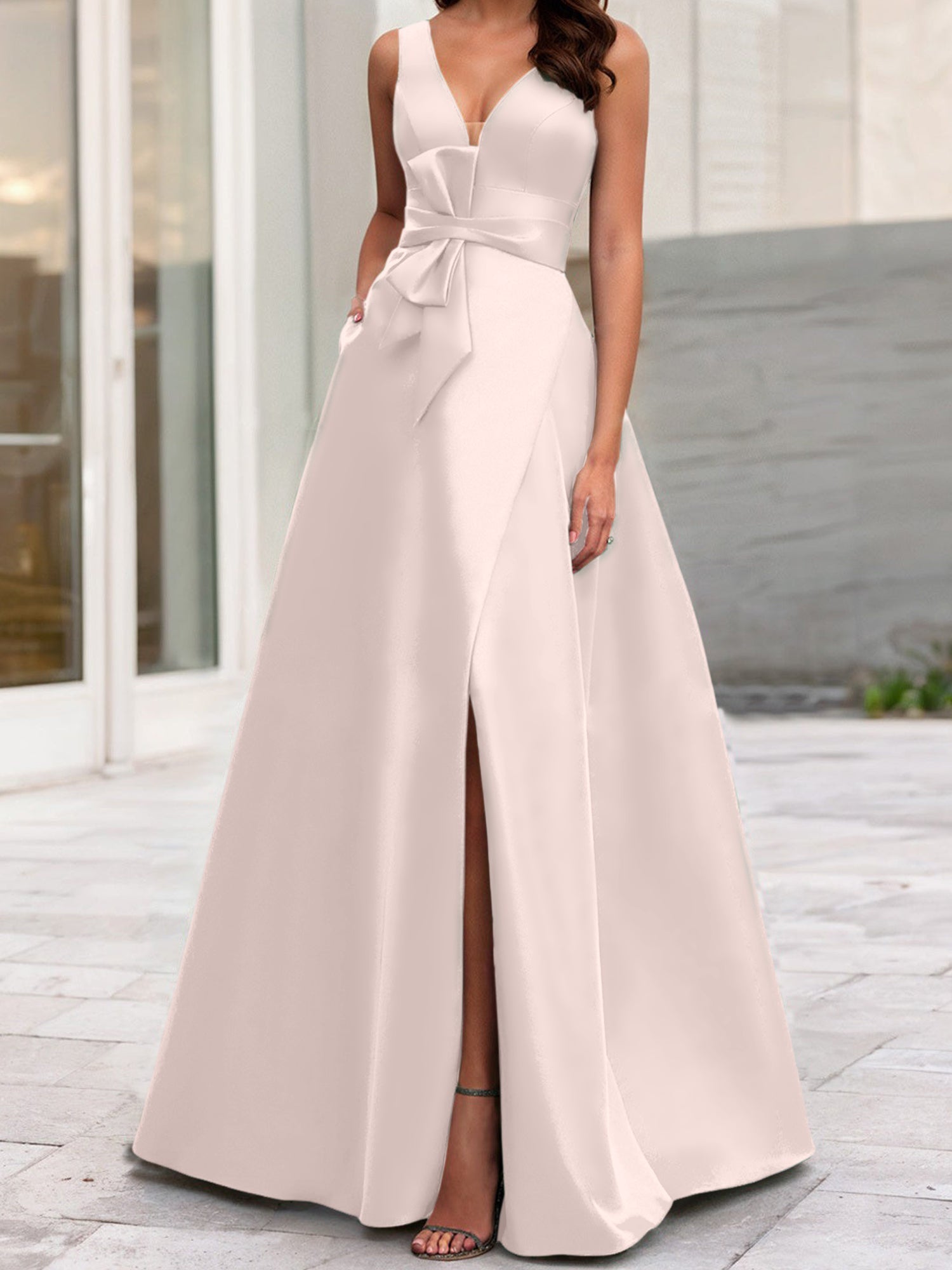 Vestidos de madre de la novia de corte A/princesa, escote en V, sin mangas, con abertura lateral